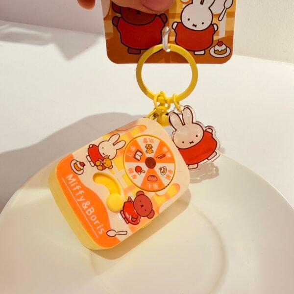 Llavero ruleta miffy