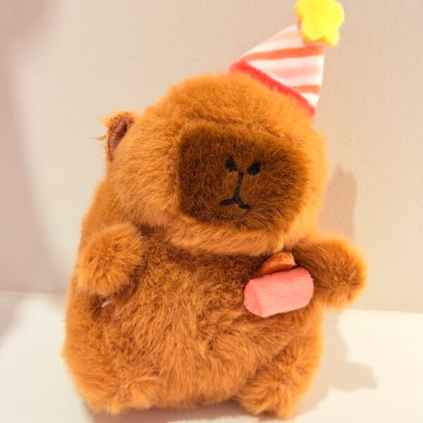 Llavero capybara cumpleañera
