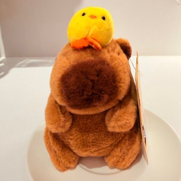Llavero capybara pollito