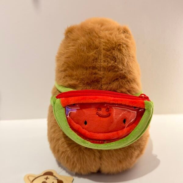 Peluche de capybara sandía