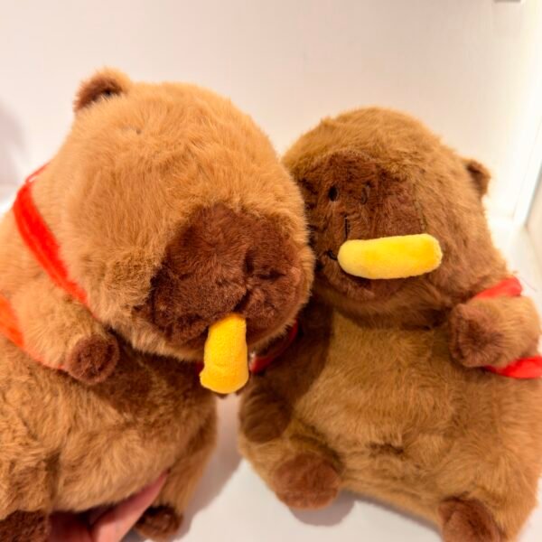 Peluche de capybara patatas chips