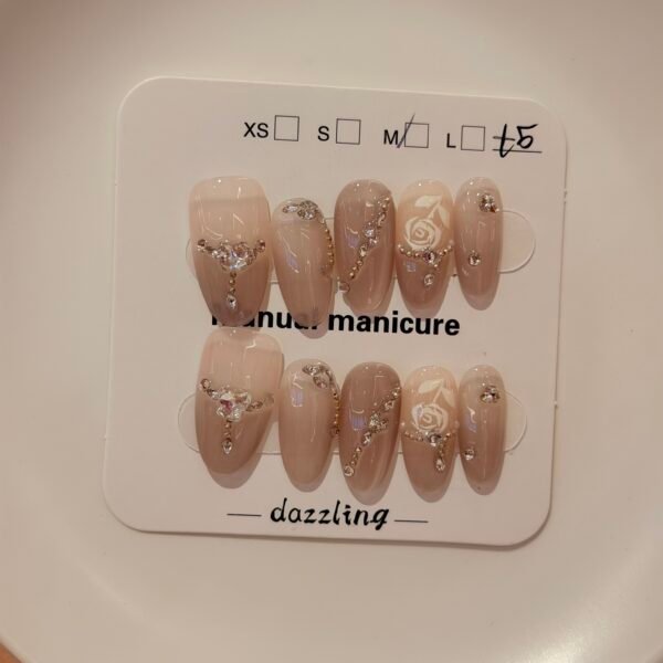 Uñas postizas