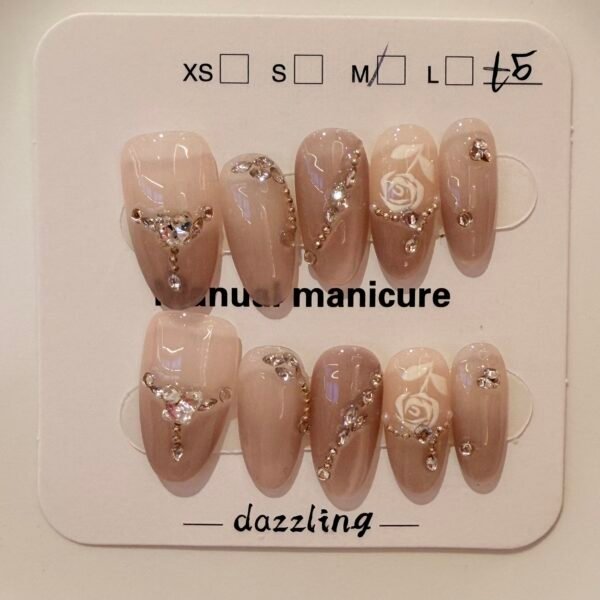 Uñas postizas