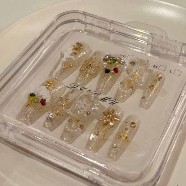 Uñas postizas
