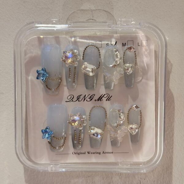 Uñas postizas