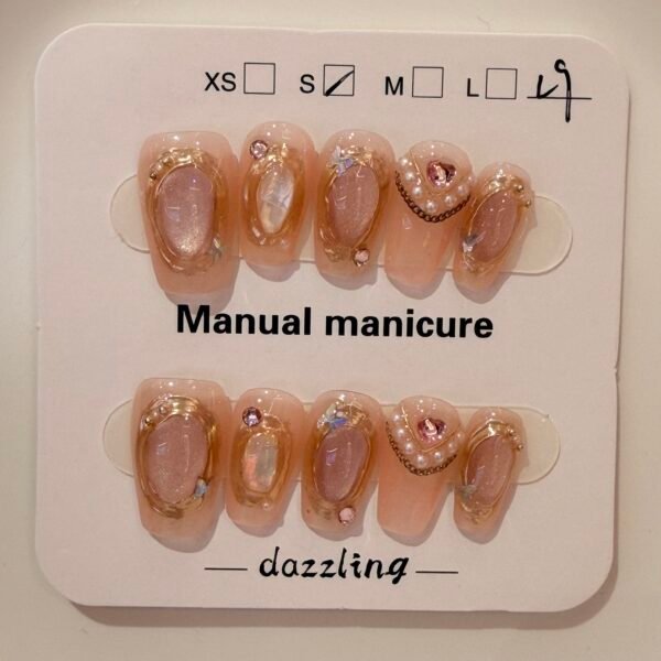 Uñas postizas