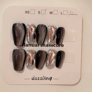 Uñas postizas