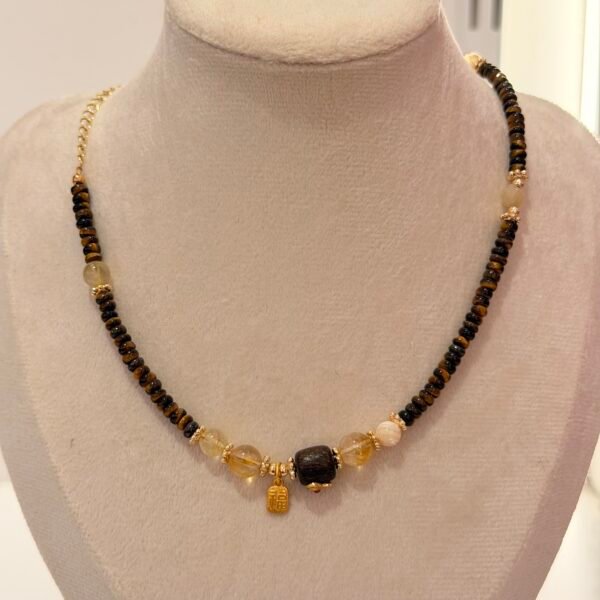 Collar