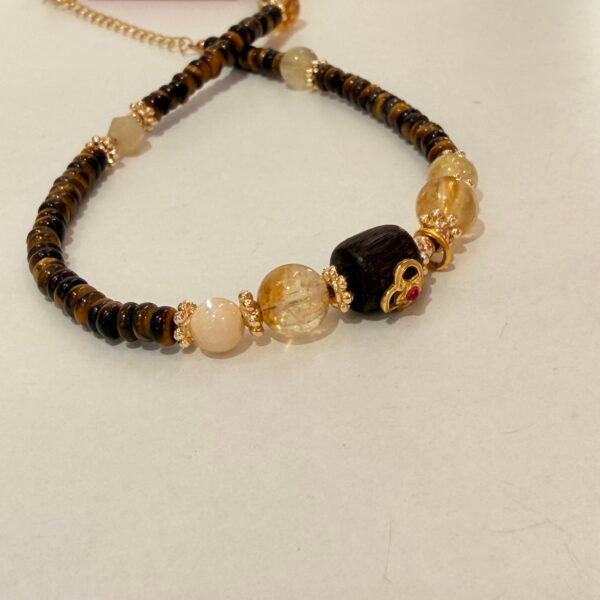 Collar