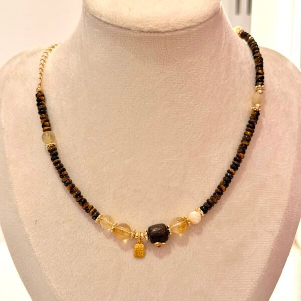 Collar