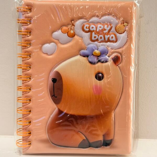 Libreta de capybara con líneas